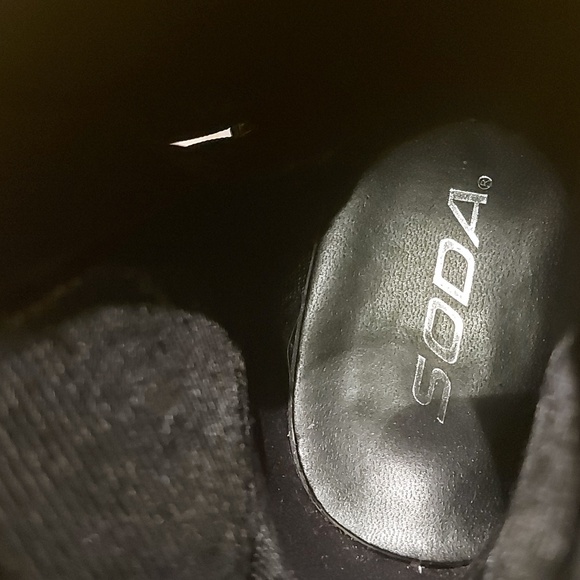 SODA Black Ankle Cowboy Boots/ Sz 7/ Mint Condition - Picture 5 of 5